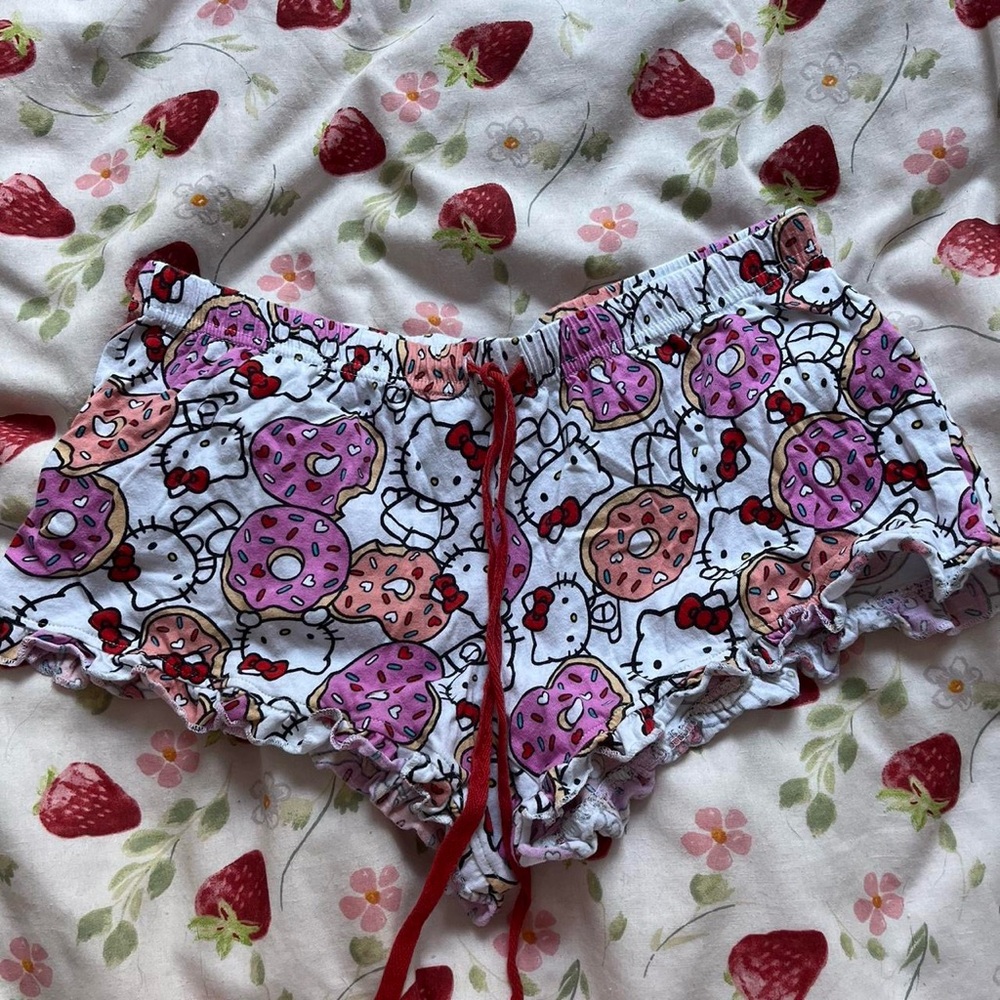 Hello Kitty Pink and White Women's Shorts